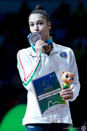 podium app sfe07447 simone ferraro ph